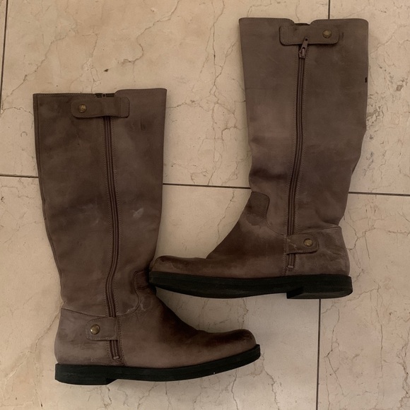 Easy Spirit women’s genuine leather boot. - Picture 1 of 12